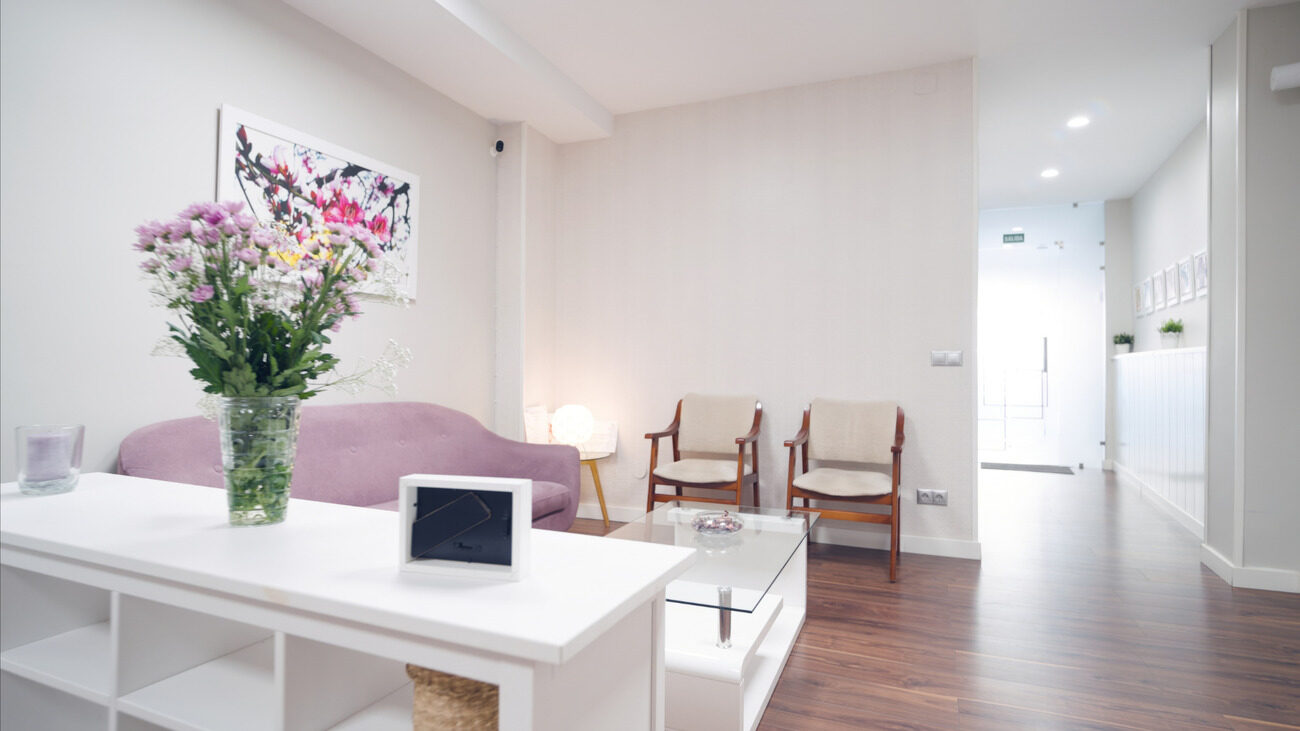 The calm waiting area at Afia Medical Center